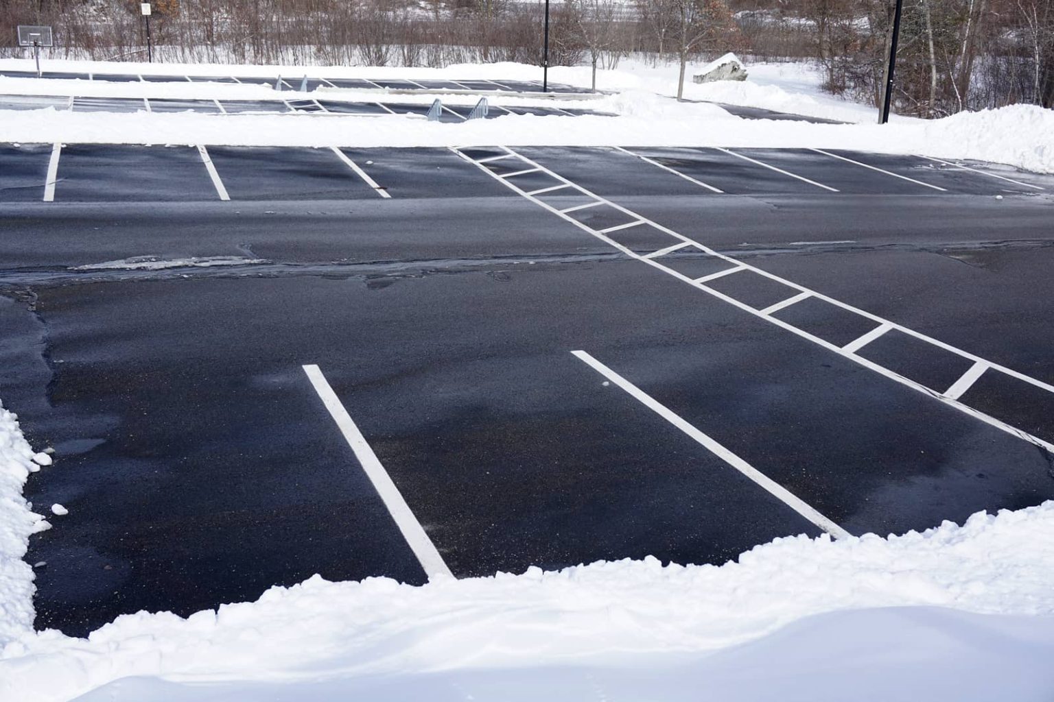 How Many Inches of Snow Before You Plow? Snow Removal Rates